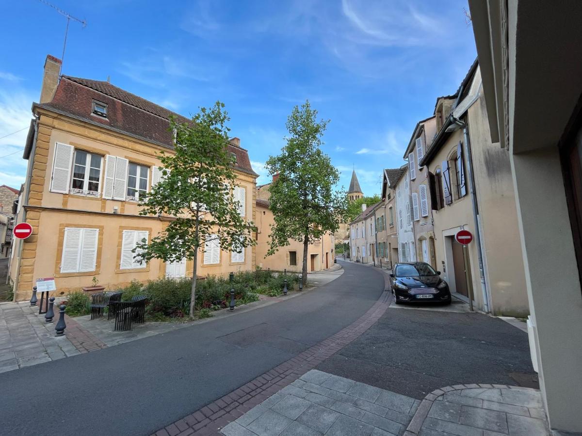 Appartement 6 Personnes - Au Coeur Du Centre Ville パライユ・ル・モニアル エクステリア 写真