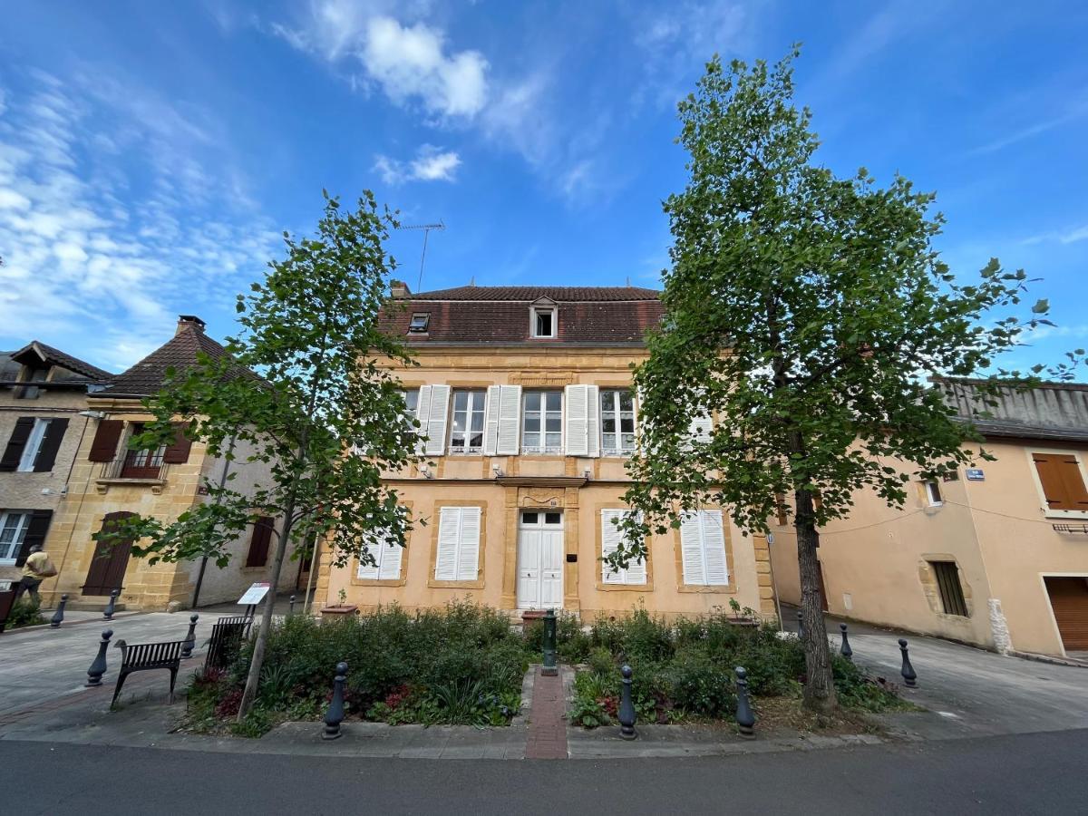 Appartement 6 Personnes - Au Coeur Du Centre Ville パライユ・ル・モニアル エクステリア 写真